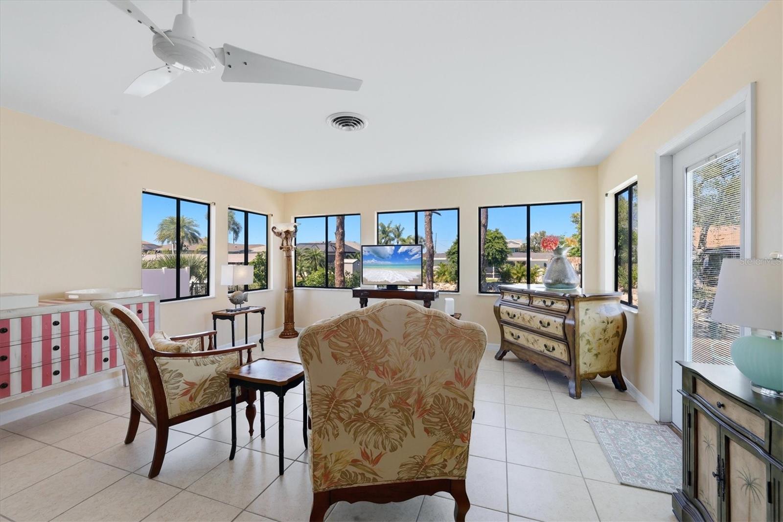 GULF AIRE - Residential