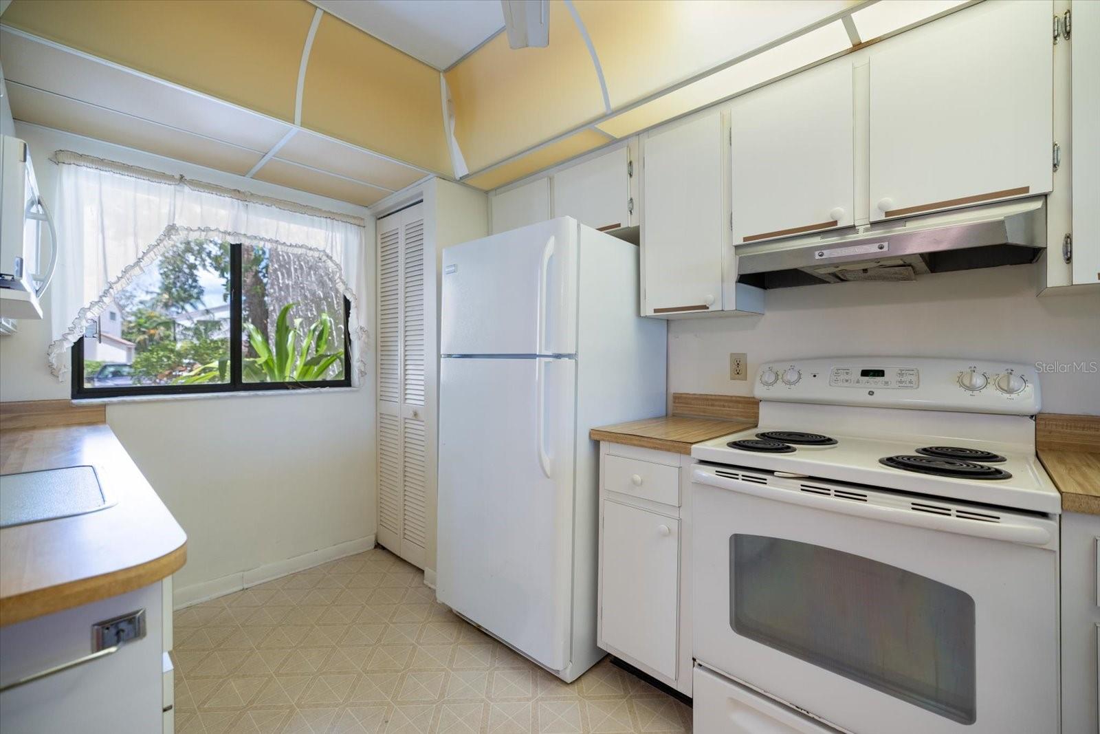 BIRD BAY I - Residential