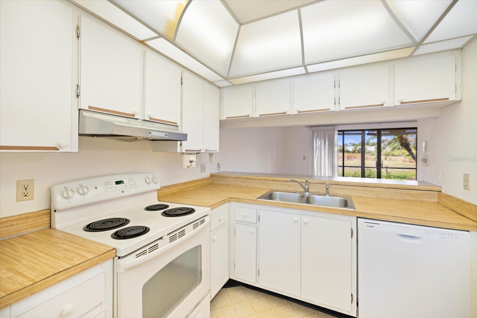 BIRD BAY I - Residential
