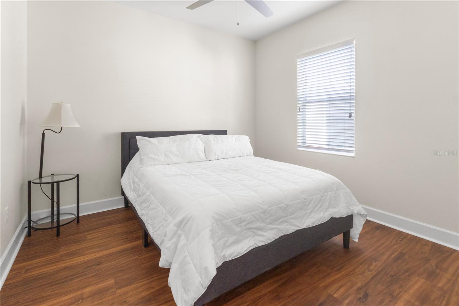 HAYES PARK VILLAGE - Residential Lease