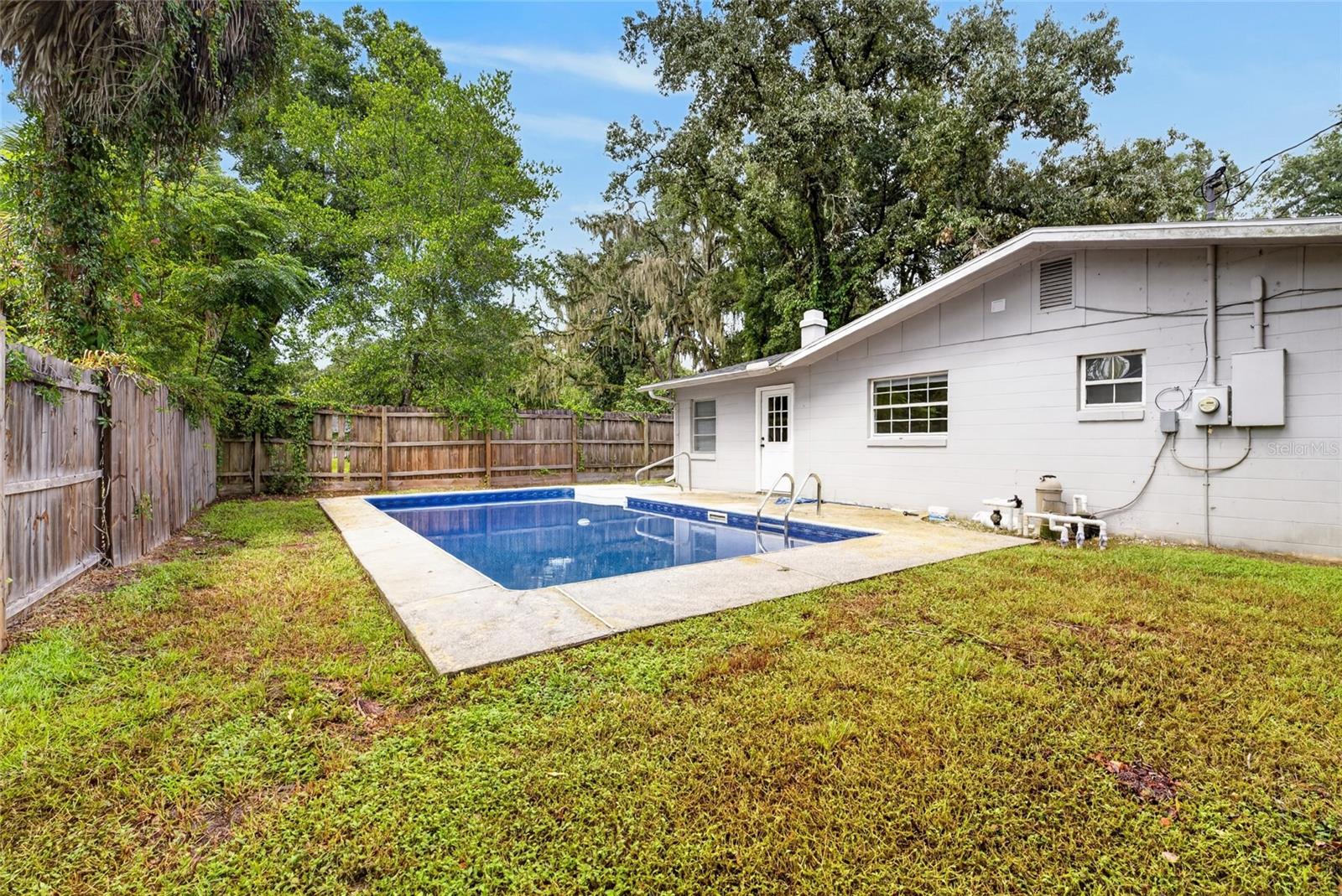 729 SE 26TH STREET