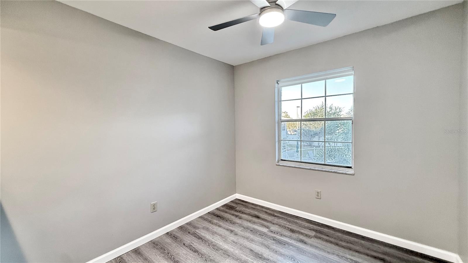 EDGEWATER MANOR - Residential Lease