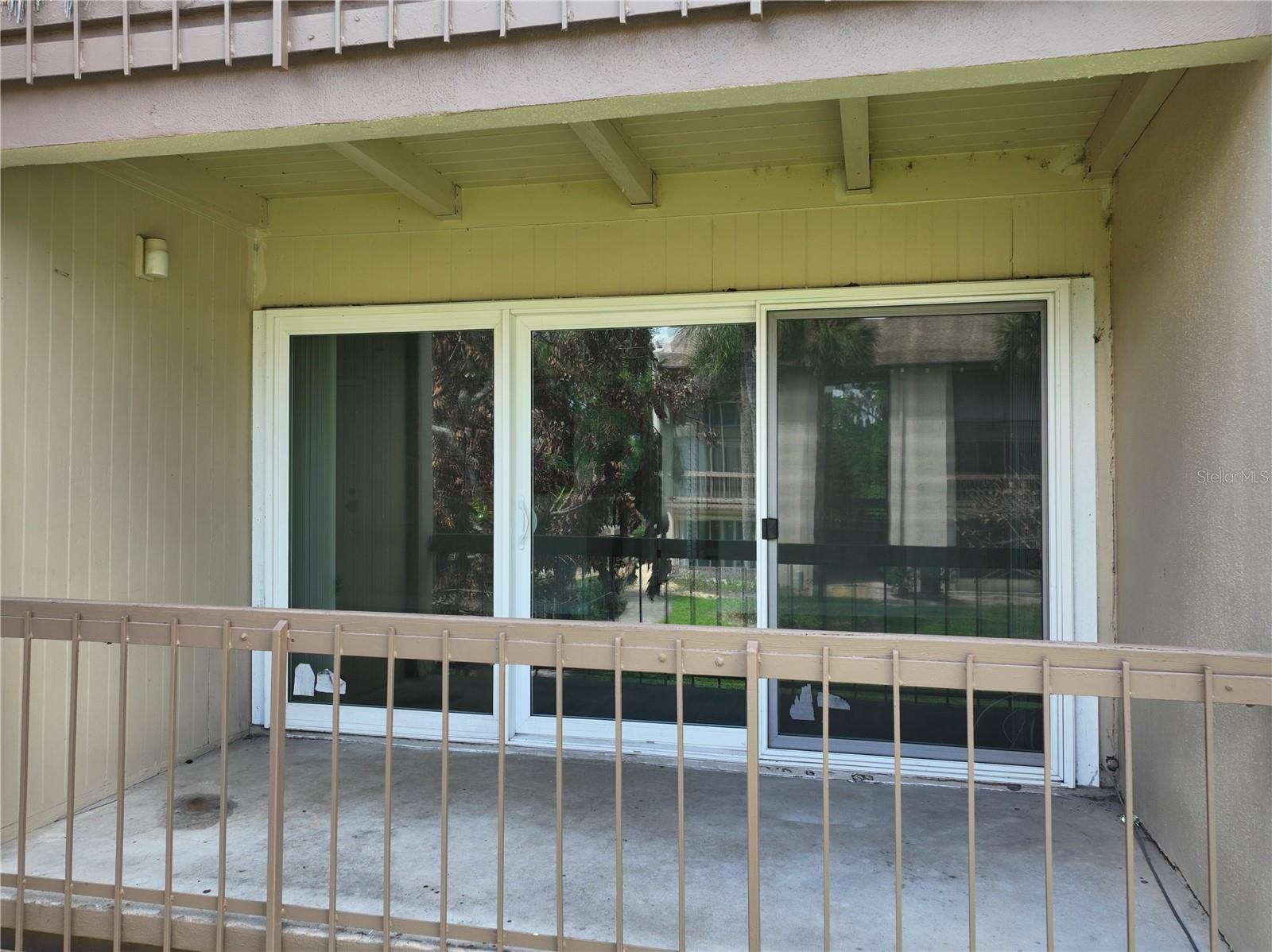 SANDY COVE - Residential