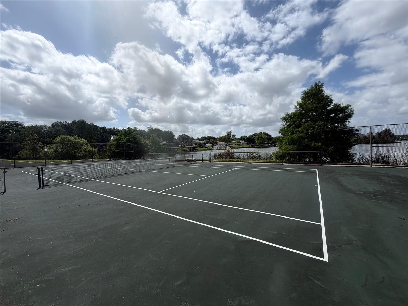 SANDY COVE - Residential