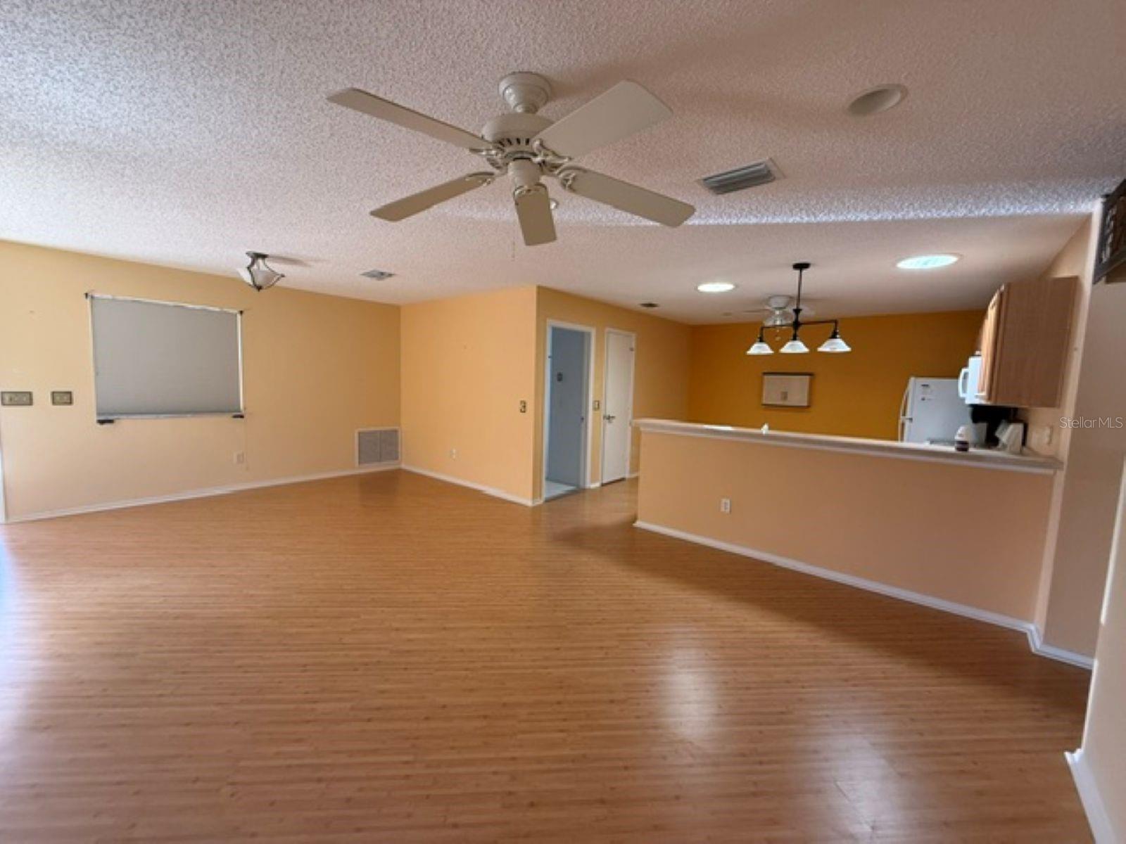 2459 LAUREL BAY LANE
