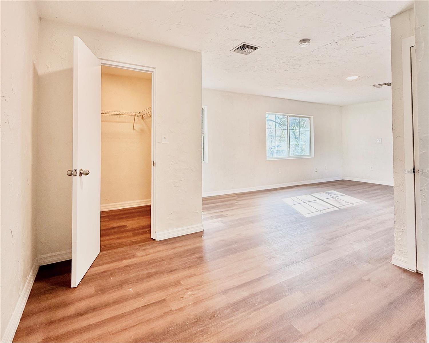 DUVAL HEIGHTS - Residential