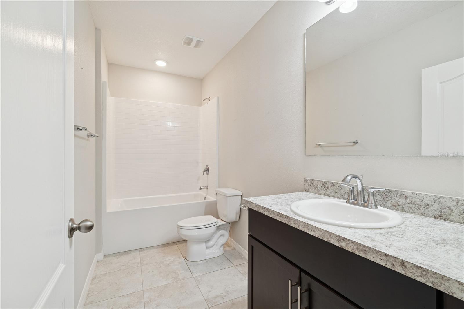 NEWBERRY CORNERS PH IIA PB 34 PG 91 - Residential