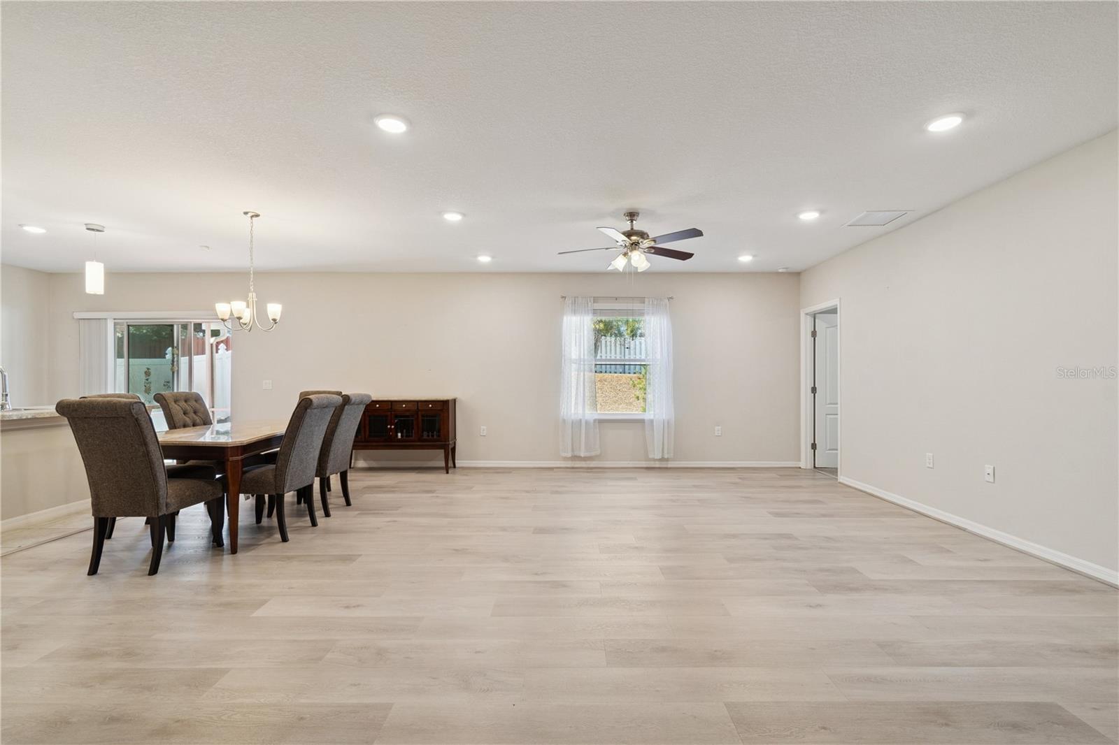 NEWBERRY CORNERS PH IIA PB 34 PG 91 - Residential