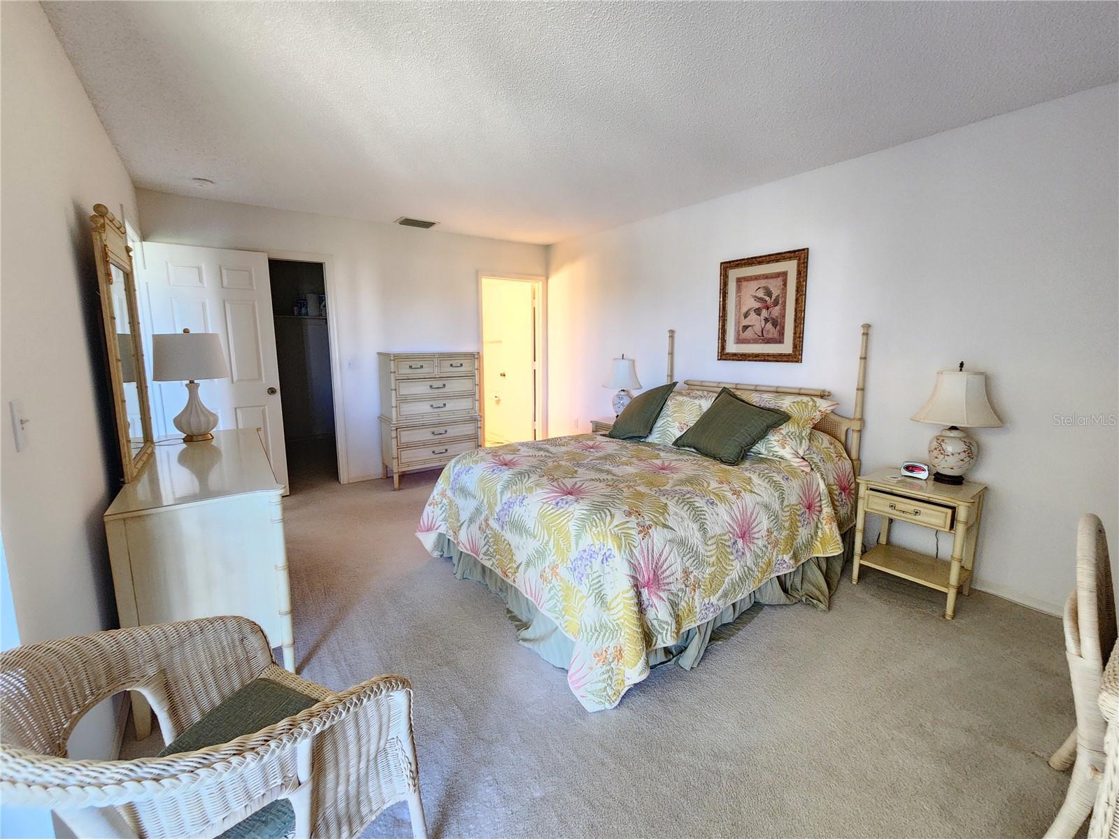 MOUNT VERNON PH 3 - Residential Lease