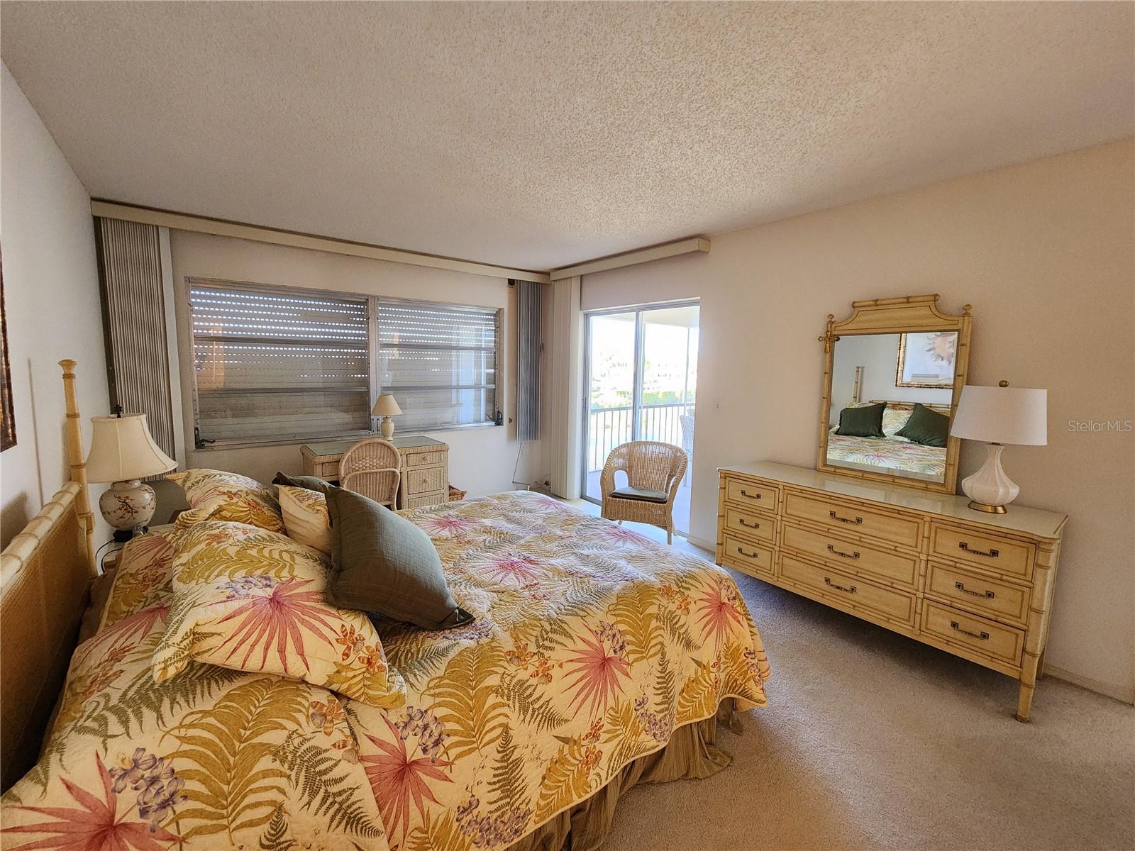 MOUNT VERNON PH 3 - Residential Lease