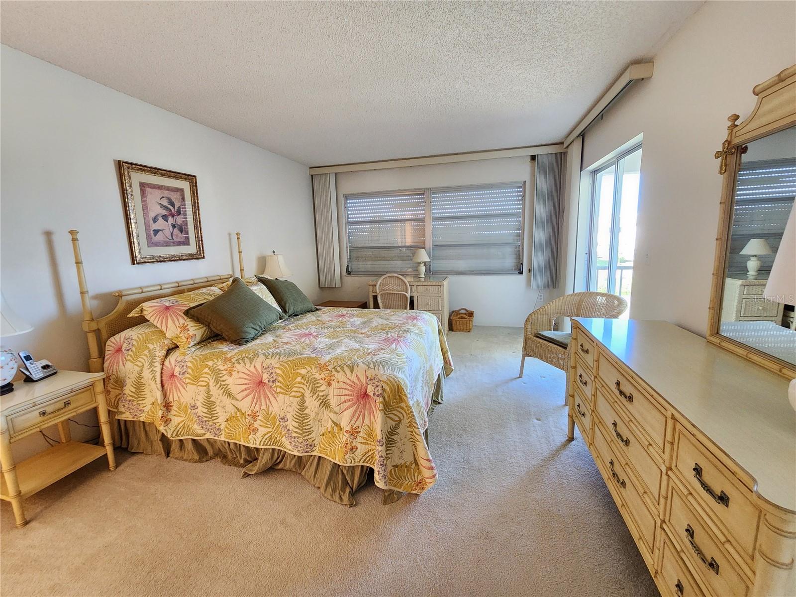 MOUNT VERNON PH 3 - Residential Lease