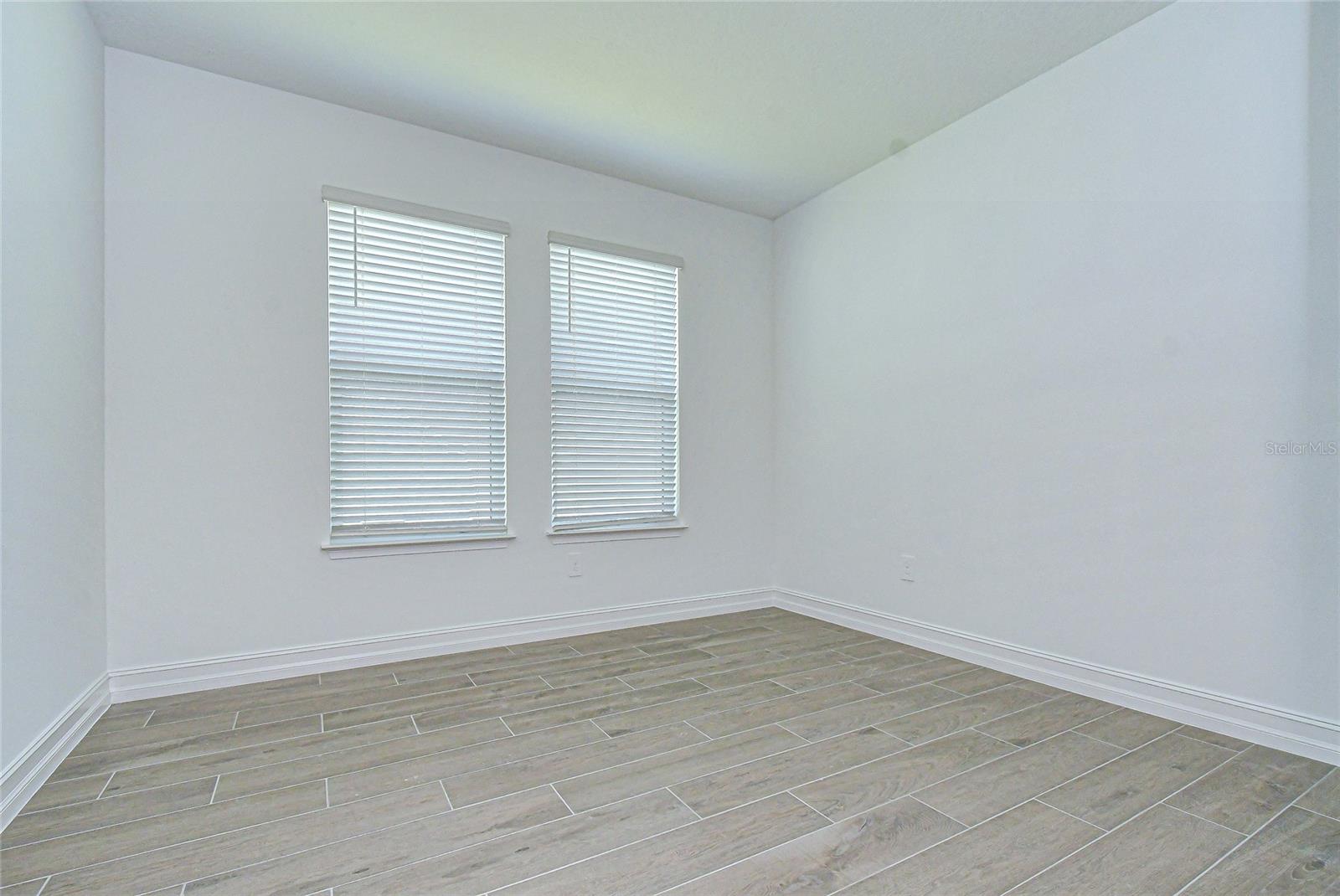 CONNERTON VLG 4 PHS 2B & 2C - Residential Lease