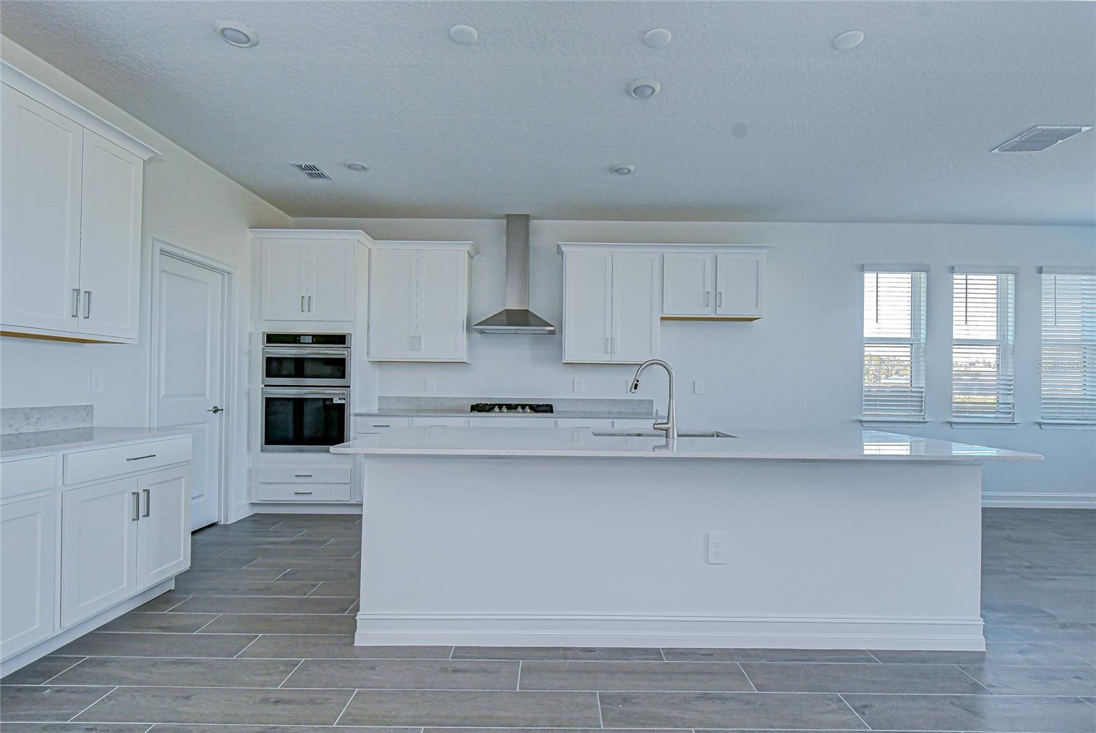 CONNERTON VLG 4 PHS 2B & 2C - Residential Lease