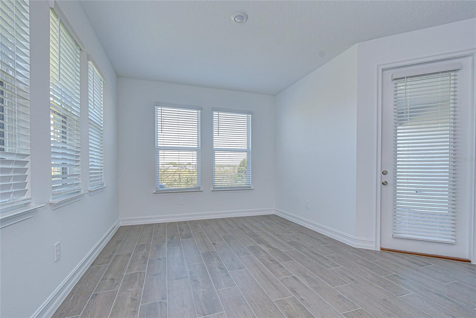 CONNERTON VLG 4 PHS 2B & 2C - Residential Lease