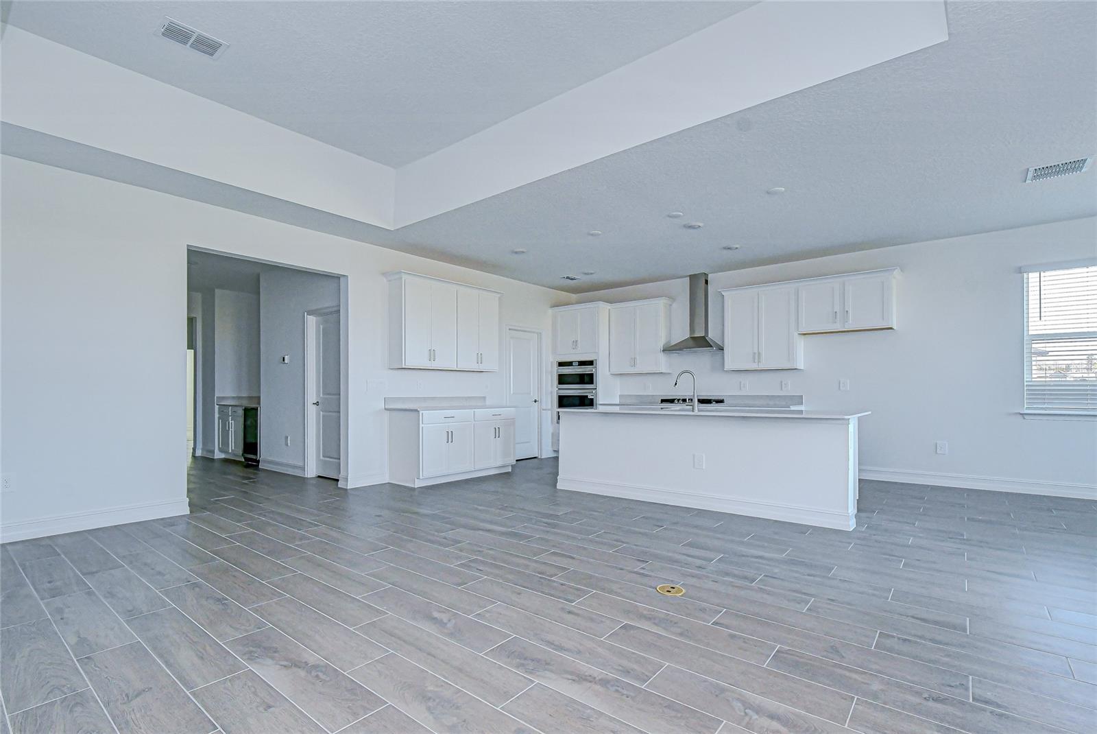 CONNERTON VLG 4 PHS 2B & 2C - Residential Lease