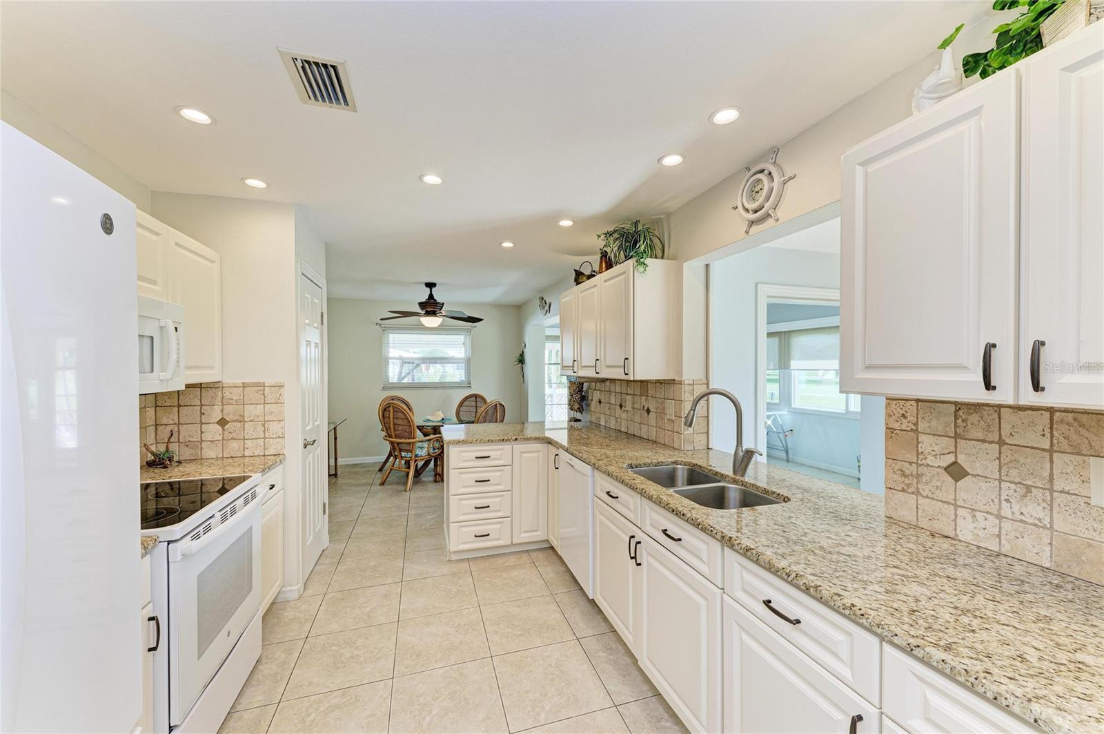 RIVER ISLES UNITS 3-C & 3-D - Residential