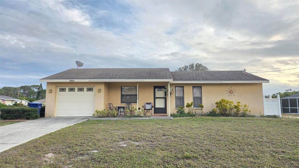 Photo of 701 Lehigh Road, Venice, FL 34293 (MLS # A4678164)