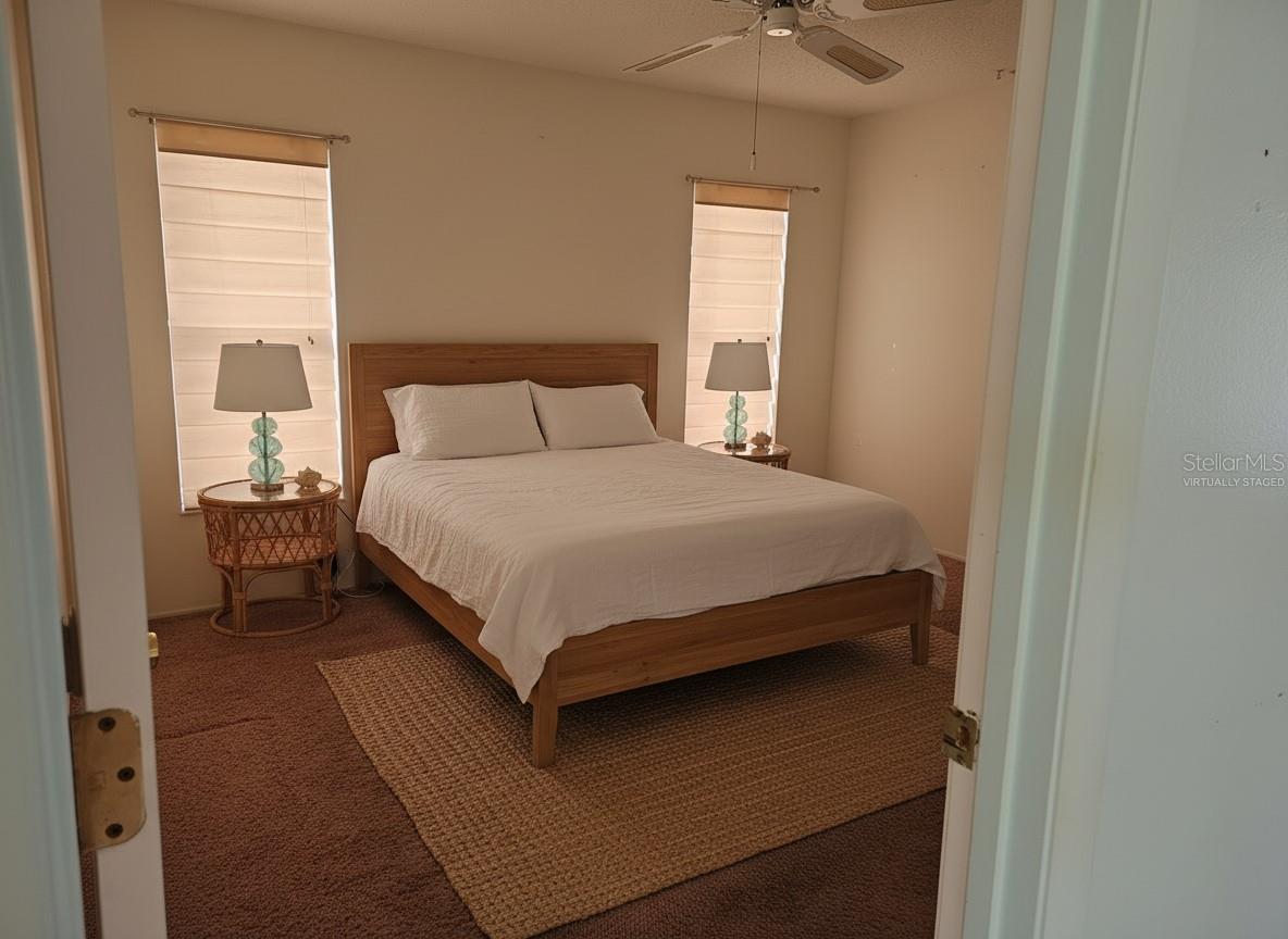 SOUTH VENICE - Residential