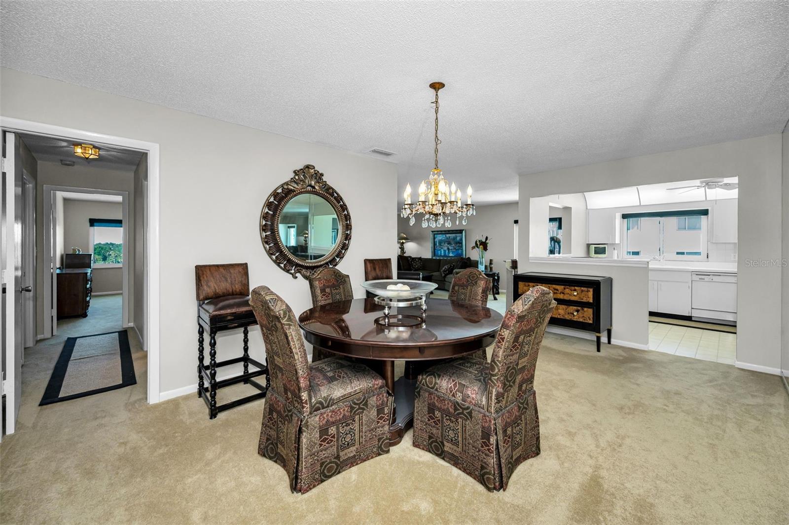 100 BLUFF VIEW DRIVE 514C