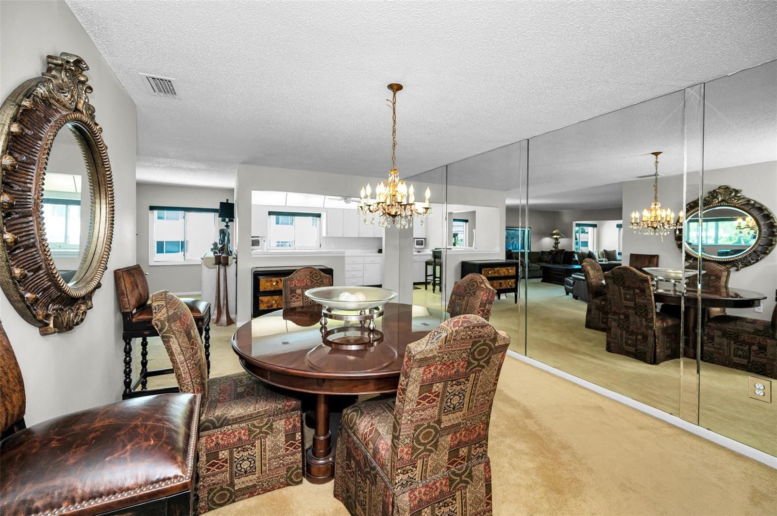 100 BLUFF VIEW DRIVE 514C