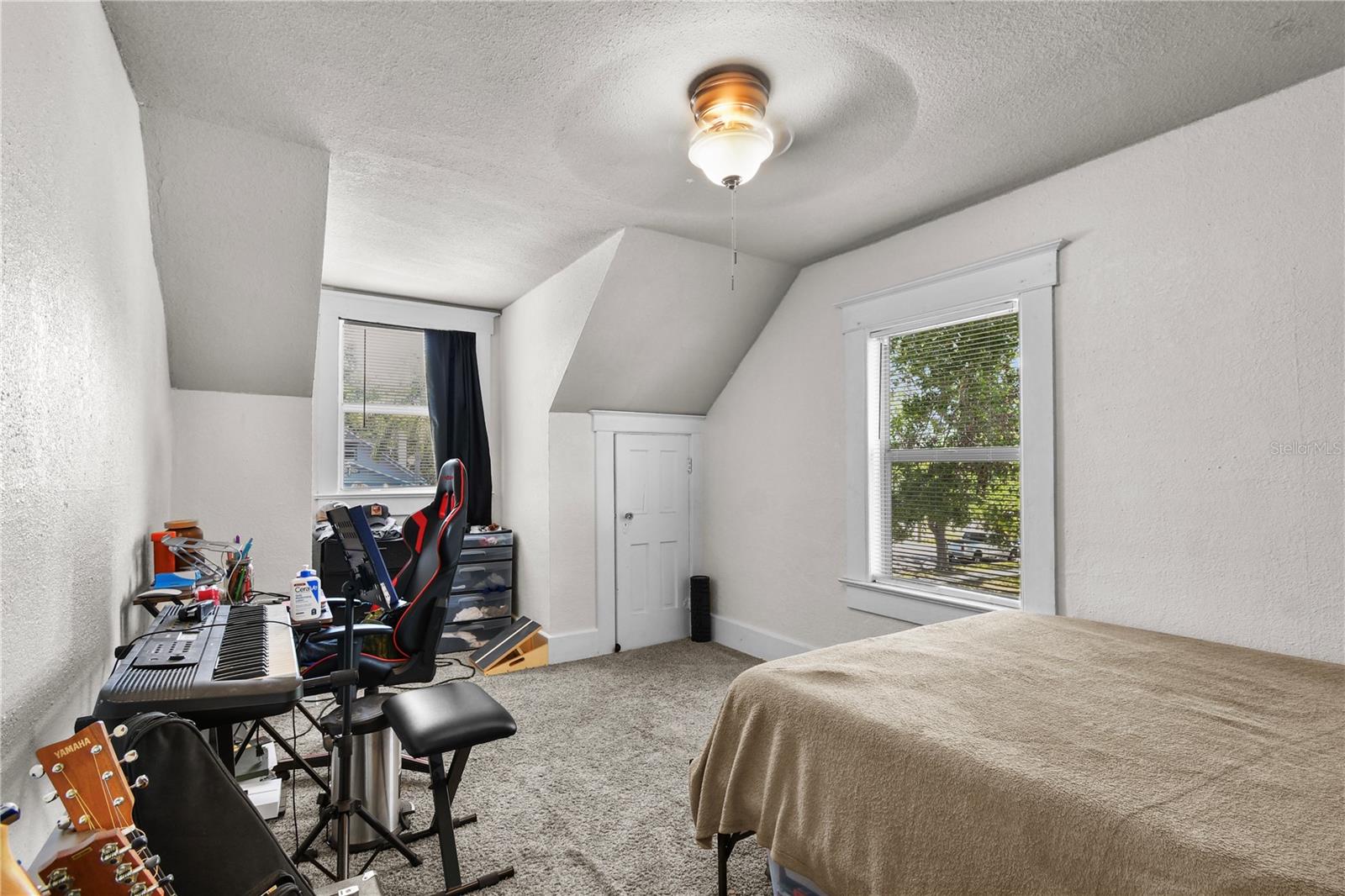 ROYAL POINCIANA - Residential Lease