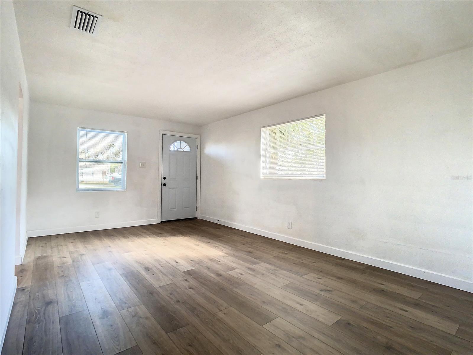 Kensington Gardens Daytona - Residential