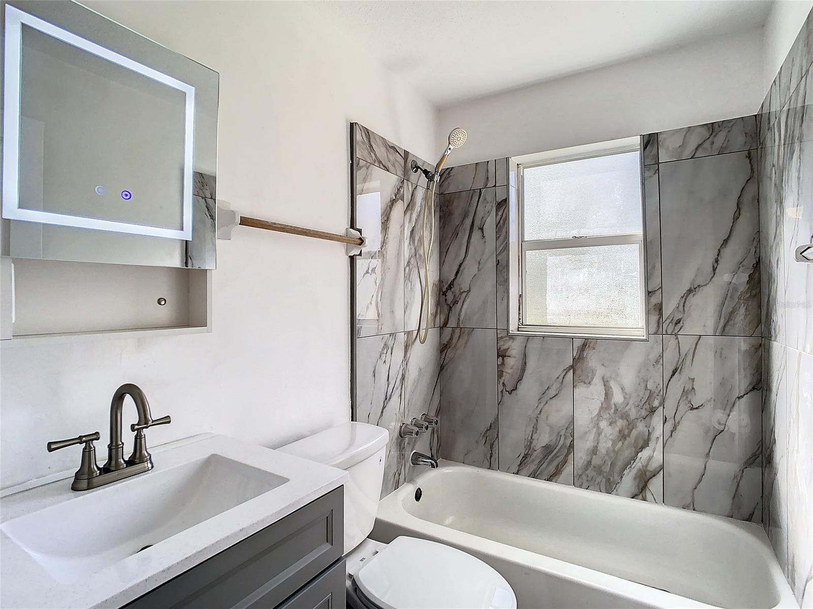 Kensington Gardens Daytona - Residential