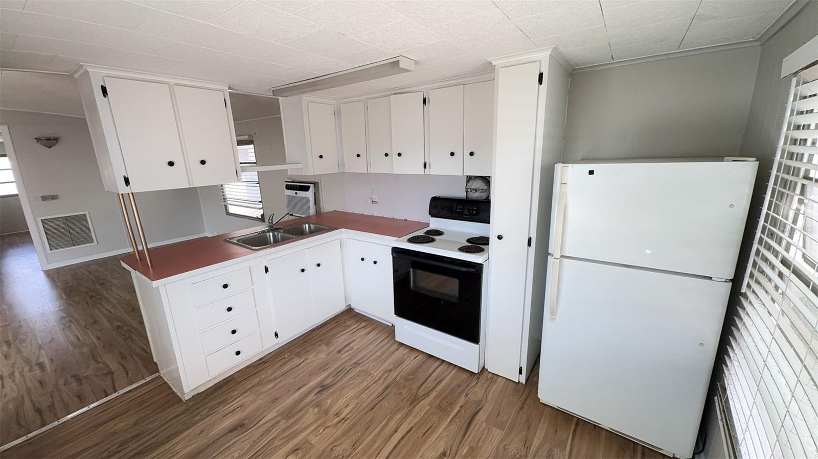 REGENCY COVE A COOPERATIVE - Residential