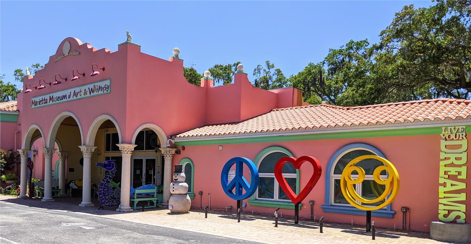 BAYSHORE ON THE LAKE APTS III SEC2 - Residential