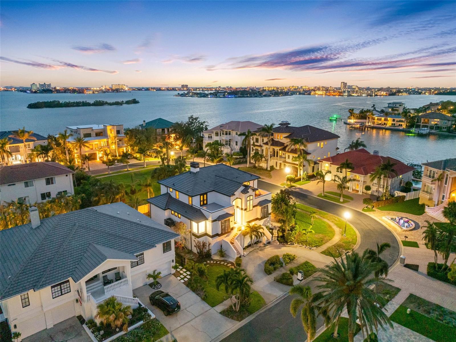KIPPS COLONY ESTATES AT PASADENA YACHT/COUNTRY CL - Residential