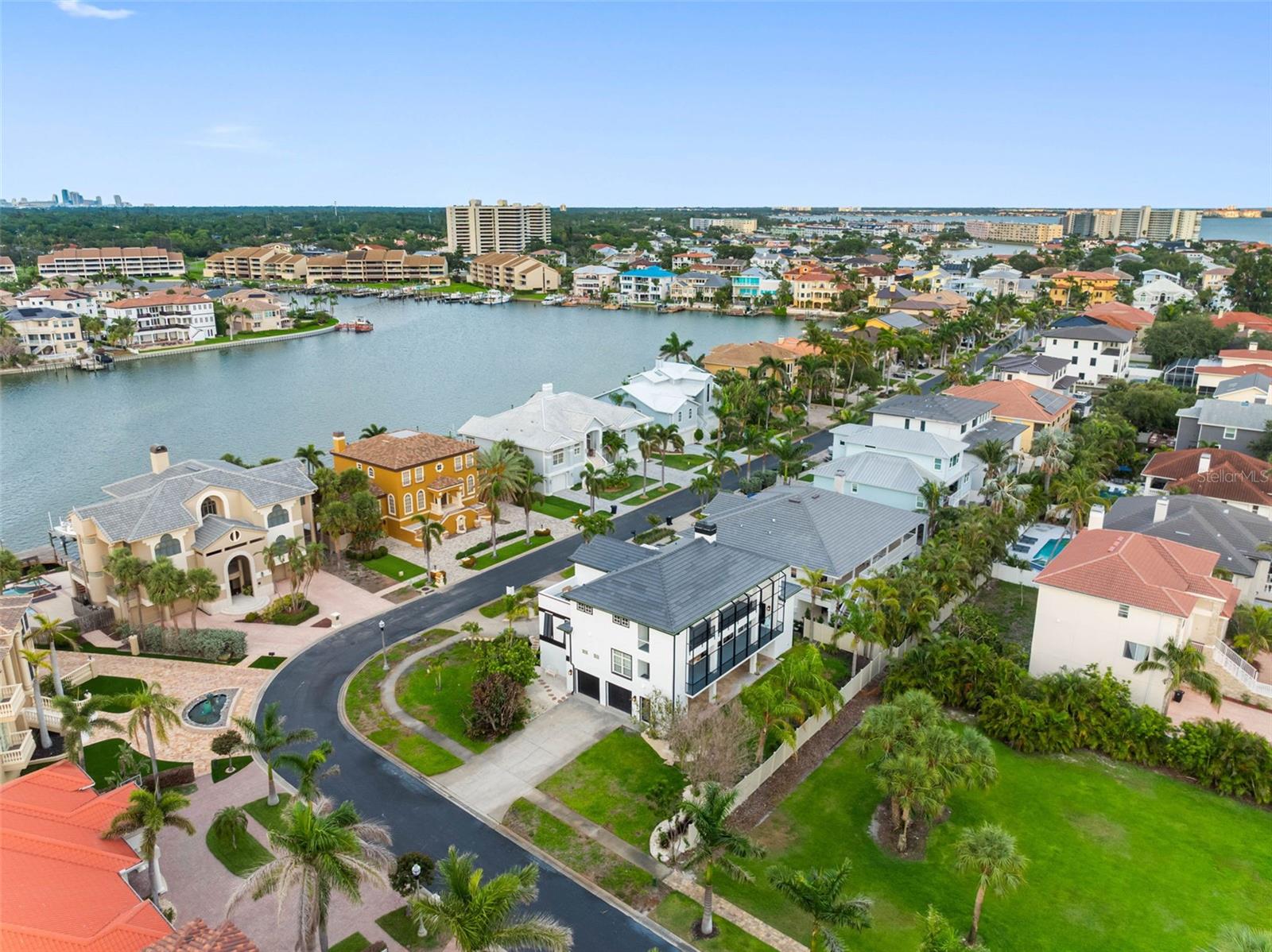 KIPPS COLONY ESTATES AT PASADENA YACHT/COUNTRY CL - Residential