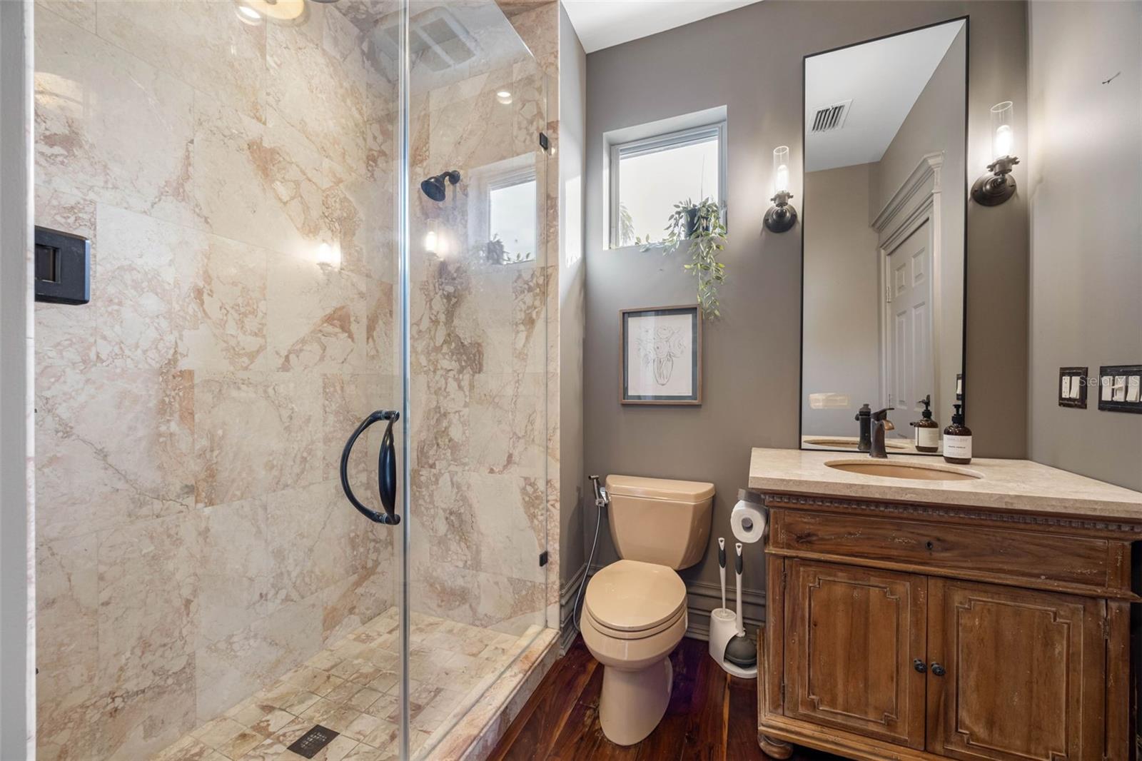 KIPPS COLONY ESTATES AT PASADENA YACHT/COUNTRY CL - Residential