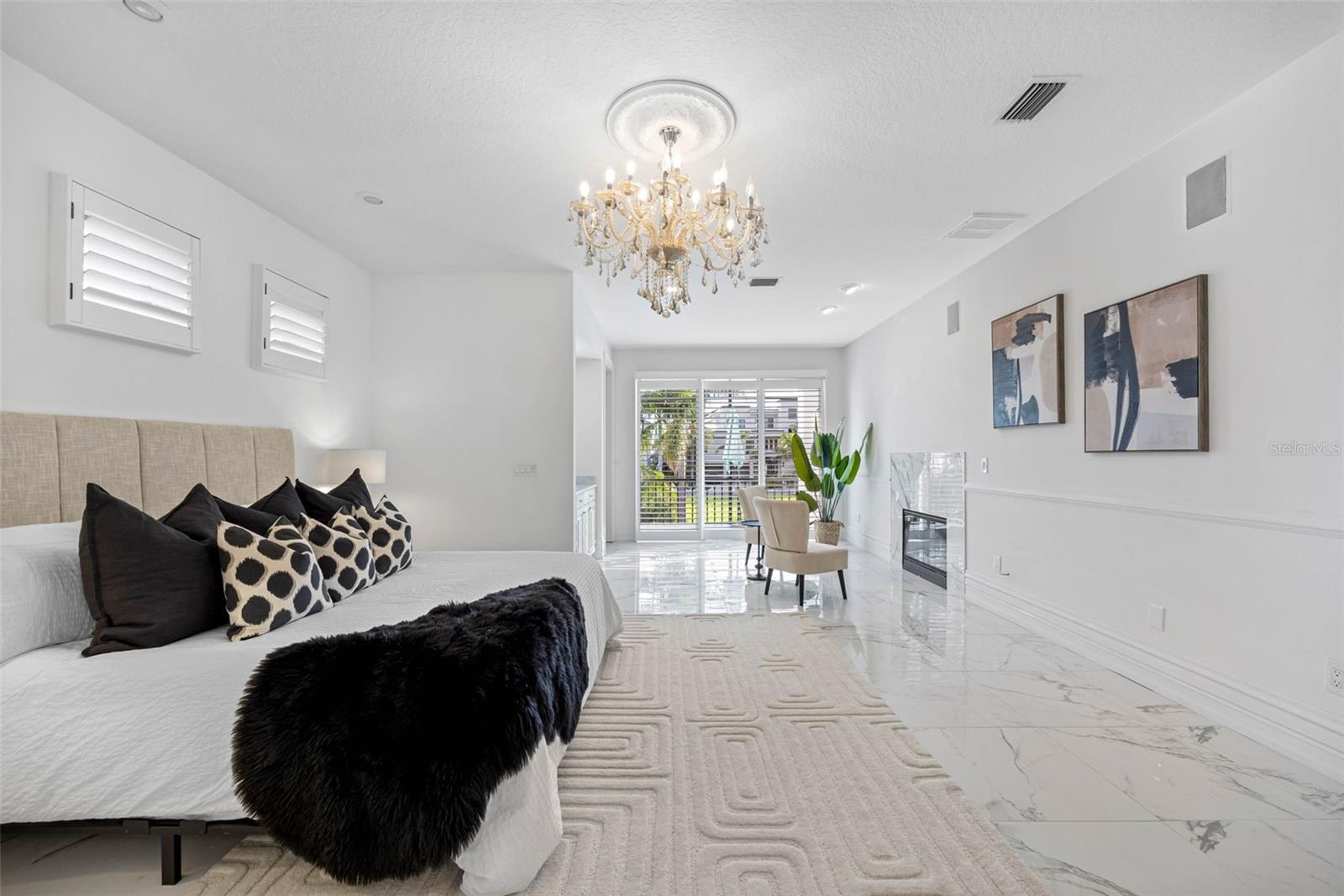 KIPPS COLONY ESTATES AT PASADENA YACHT/COUNTRY CL - Residential