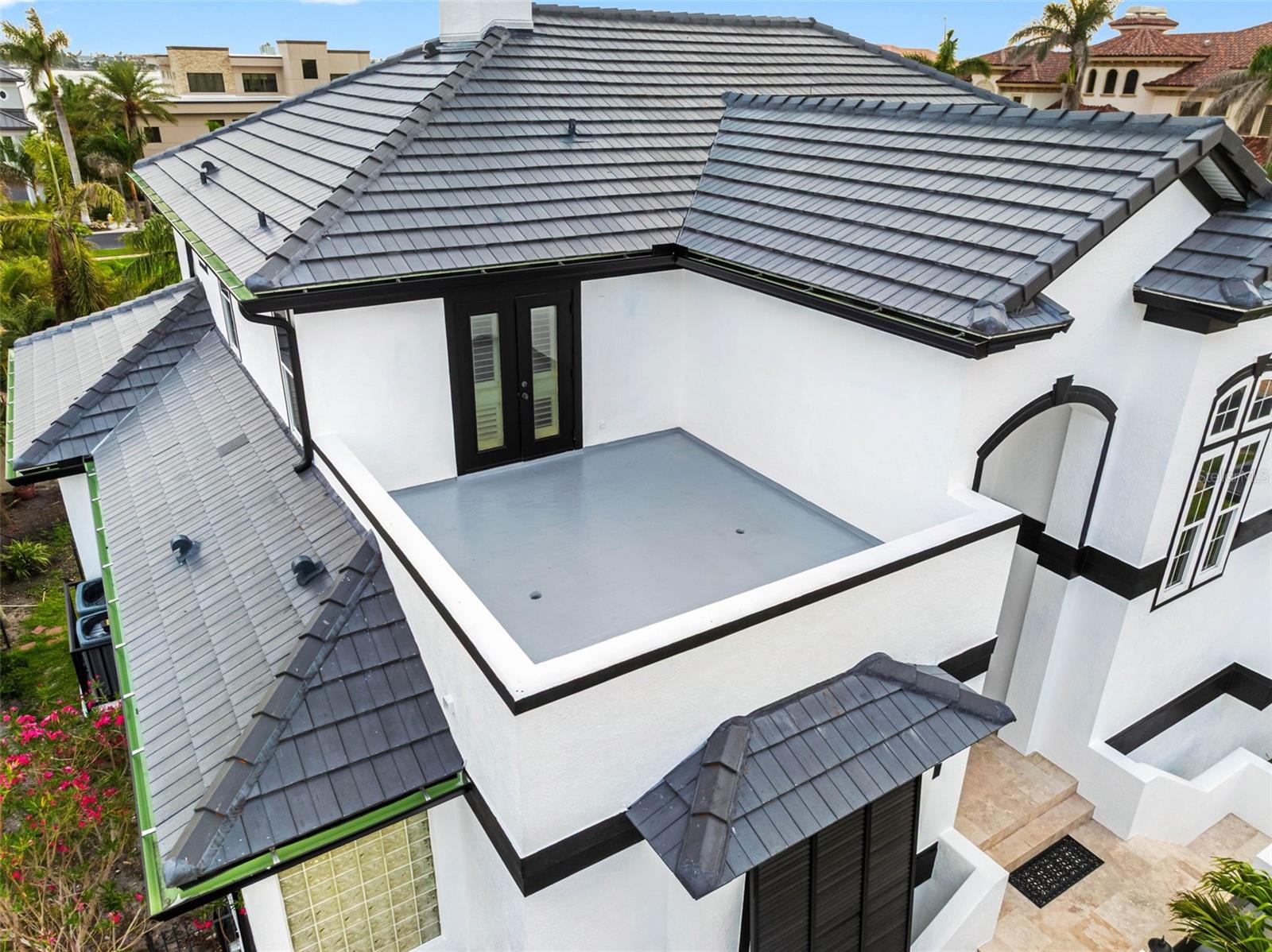 KIPPS COLONY ESTATES AT PASADENA YACHT/COUNTRY CL - Residential