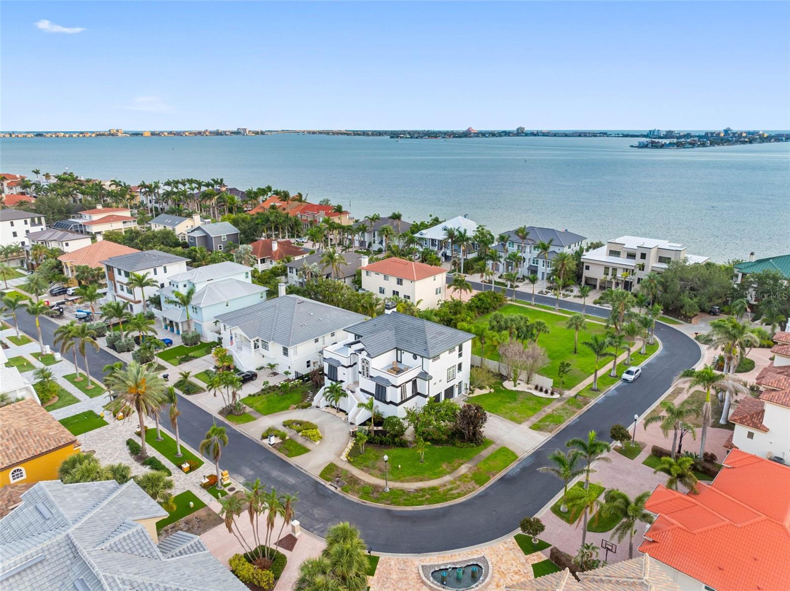 KIPPS COLONY ESTATES AT PASADENA YACHT/COUNTRY CL - Residential