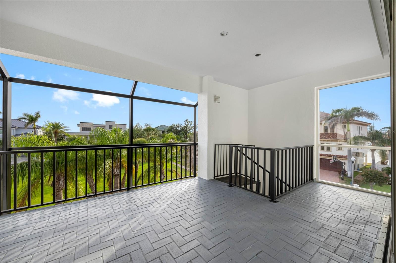 KIPPS COLONY ESTATES AT PASADENA YACHT/COUNTRY CL - Residential