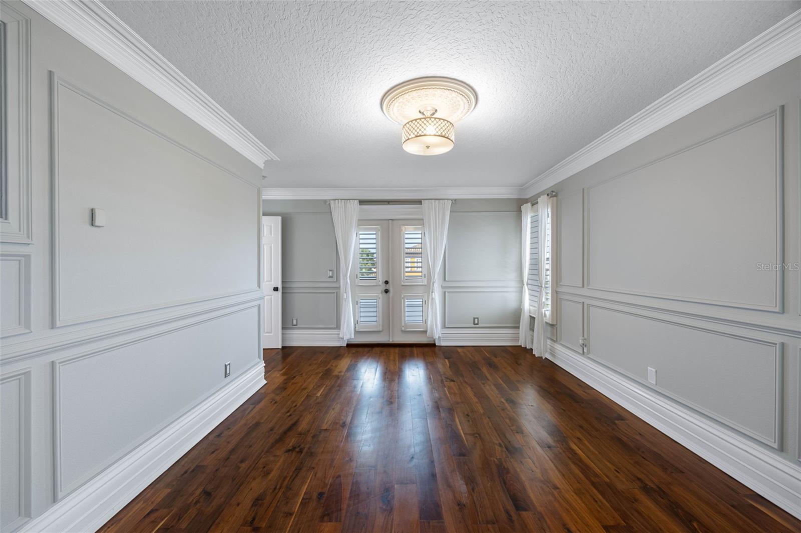 KIPPS COLONY ESTATES AT PASADENA YACHT/COUNTRY CL - Residential