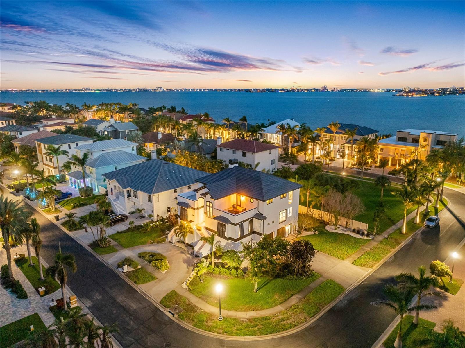 KIPPS COLONY ESTATES AT PASADENA YACHT/COUNTRY CL - Residential