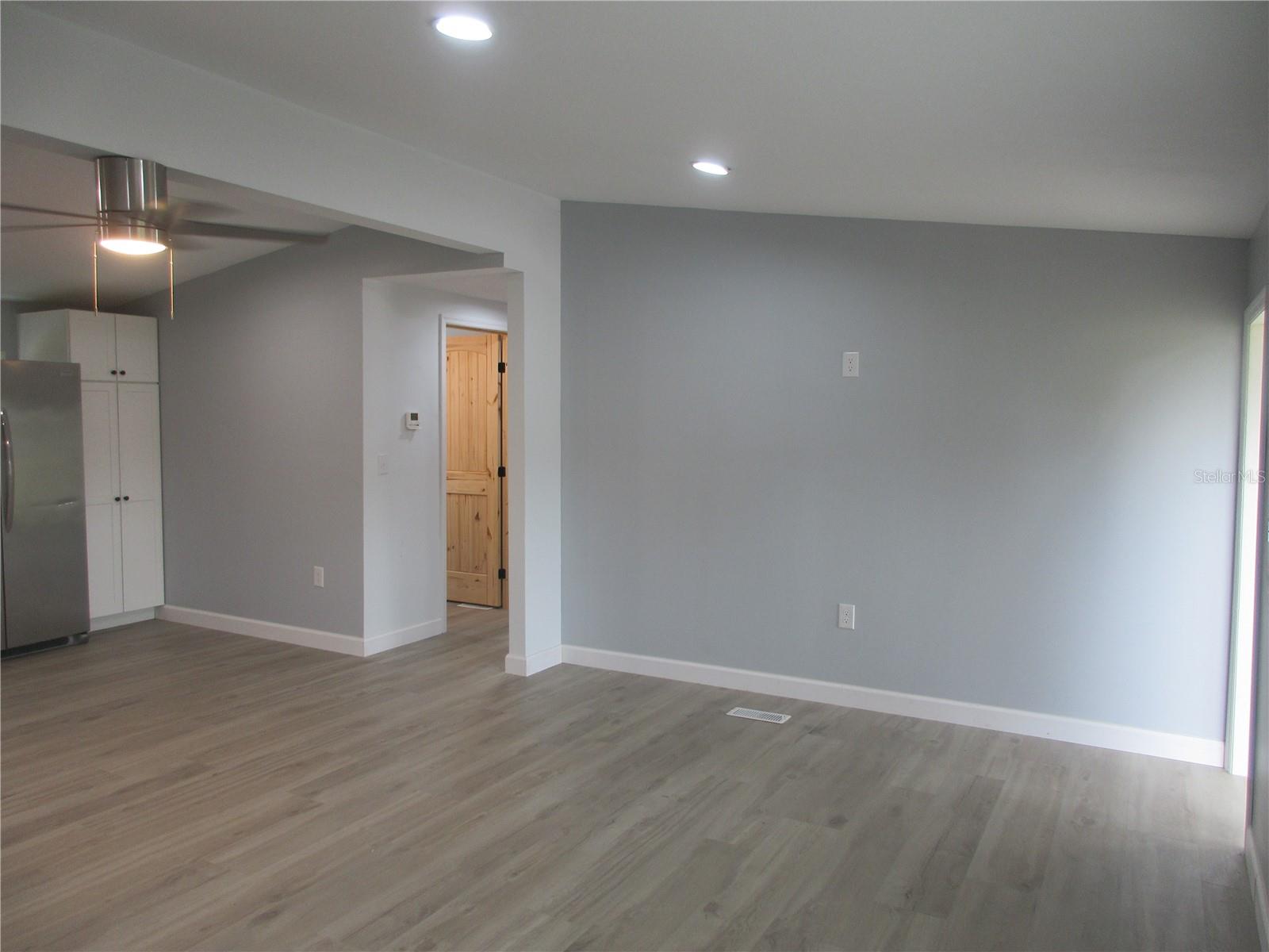 HALFMOON MINI-FARMS - Residential