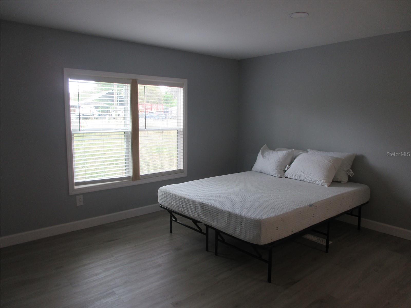 HALFMOON MINI-FARMS - Residential