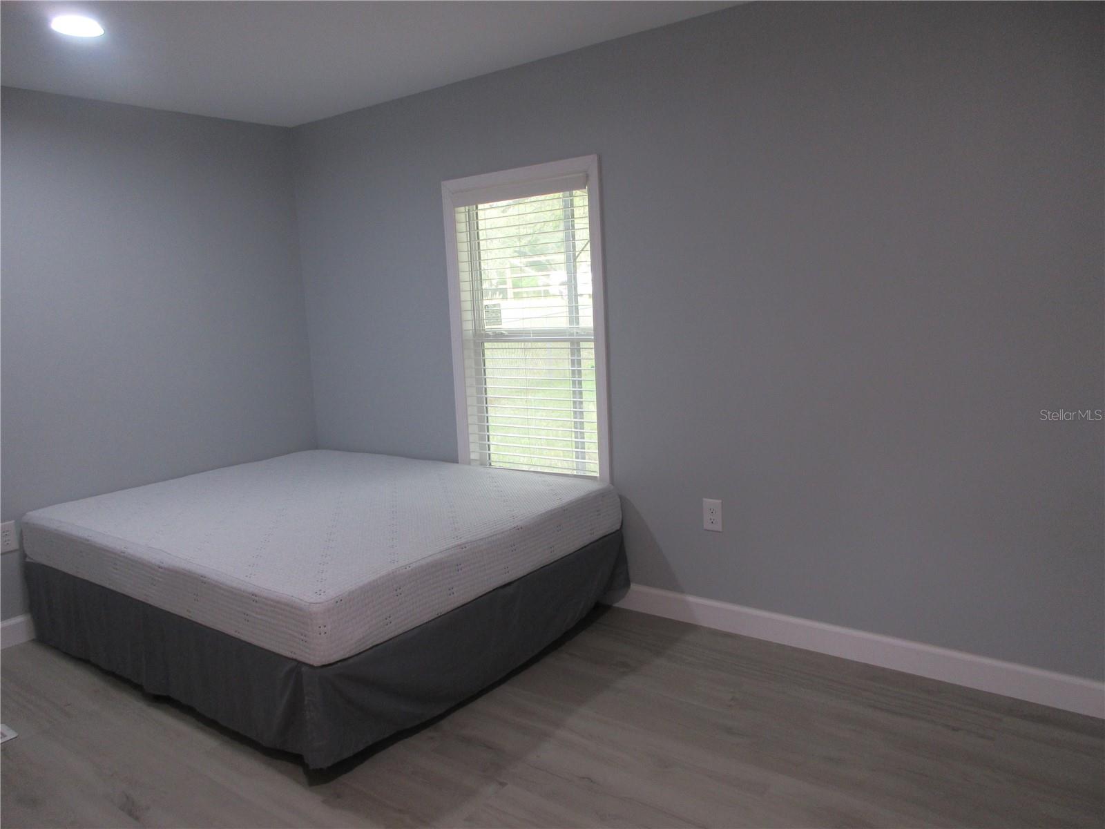 HALFMOON MINI-FARMS - Residential