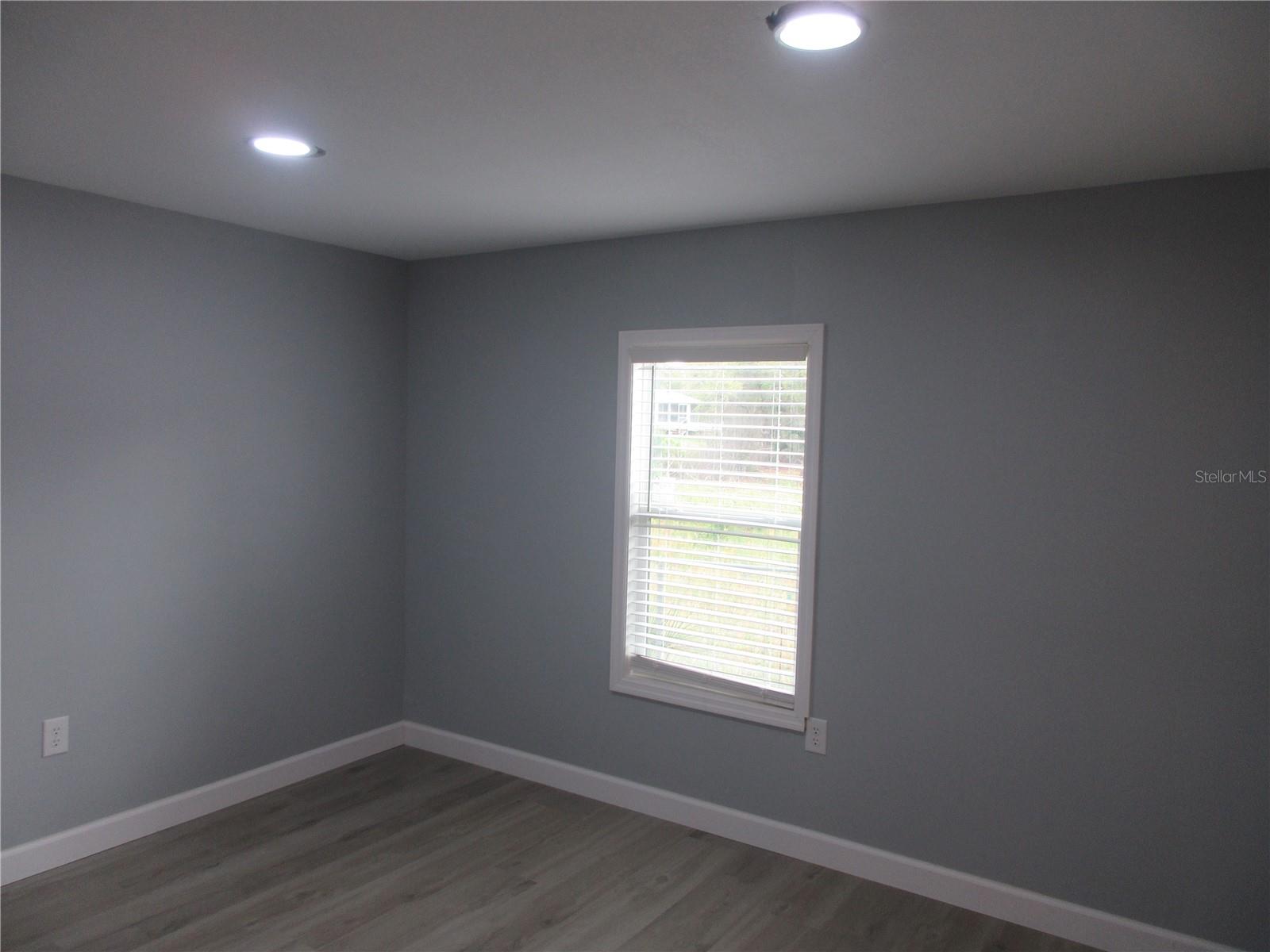 HALFMOON MINI-FARMS - Residential