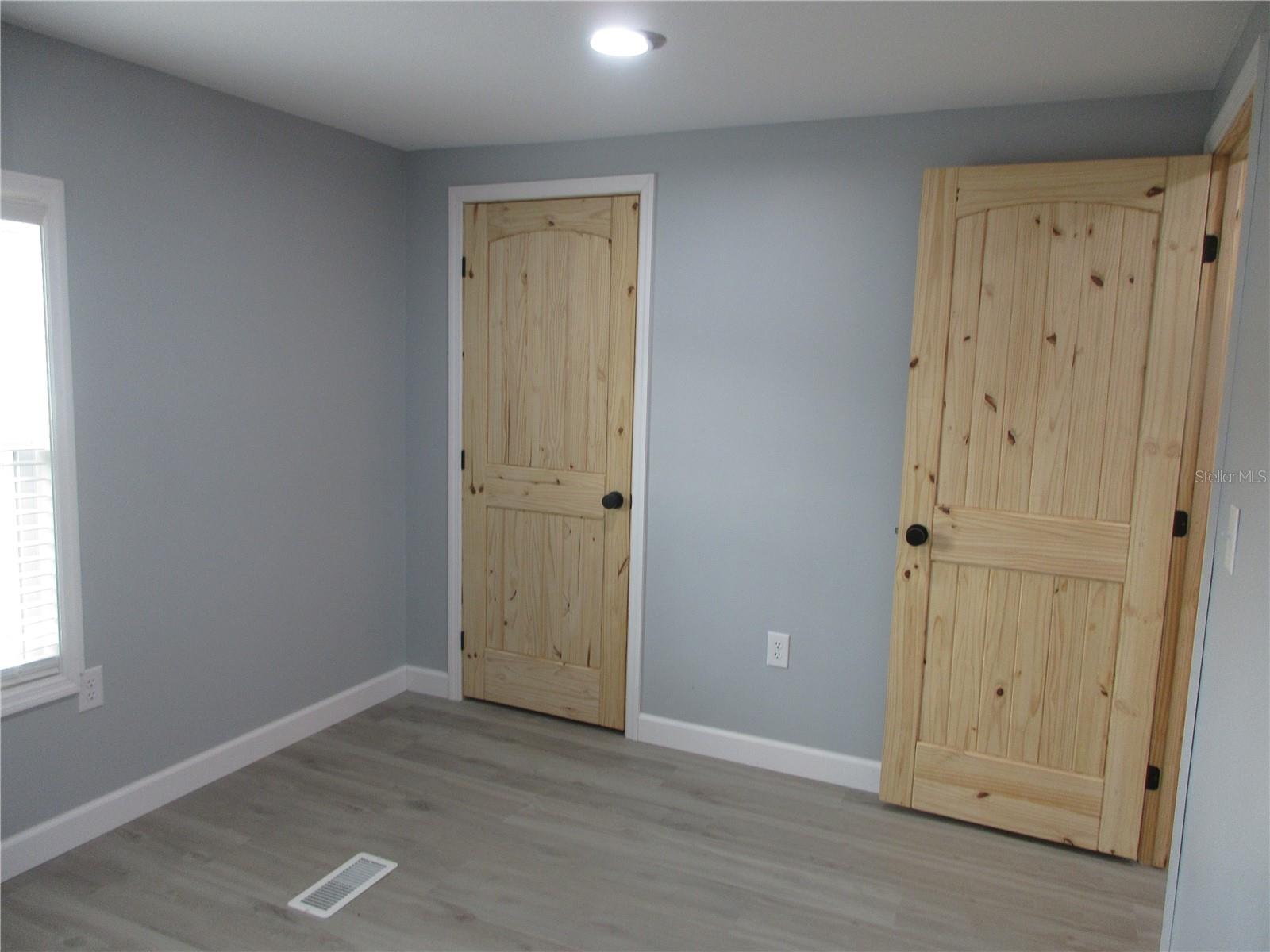 HALFMOON MINI-FARMS - Residential