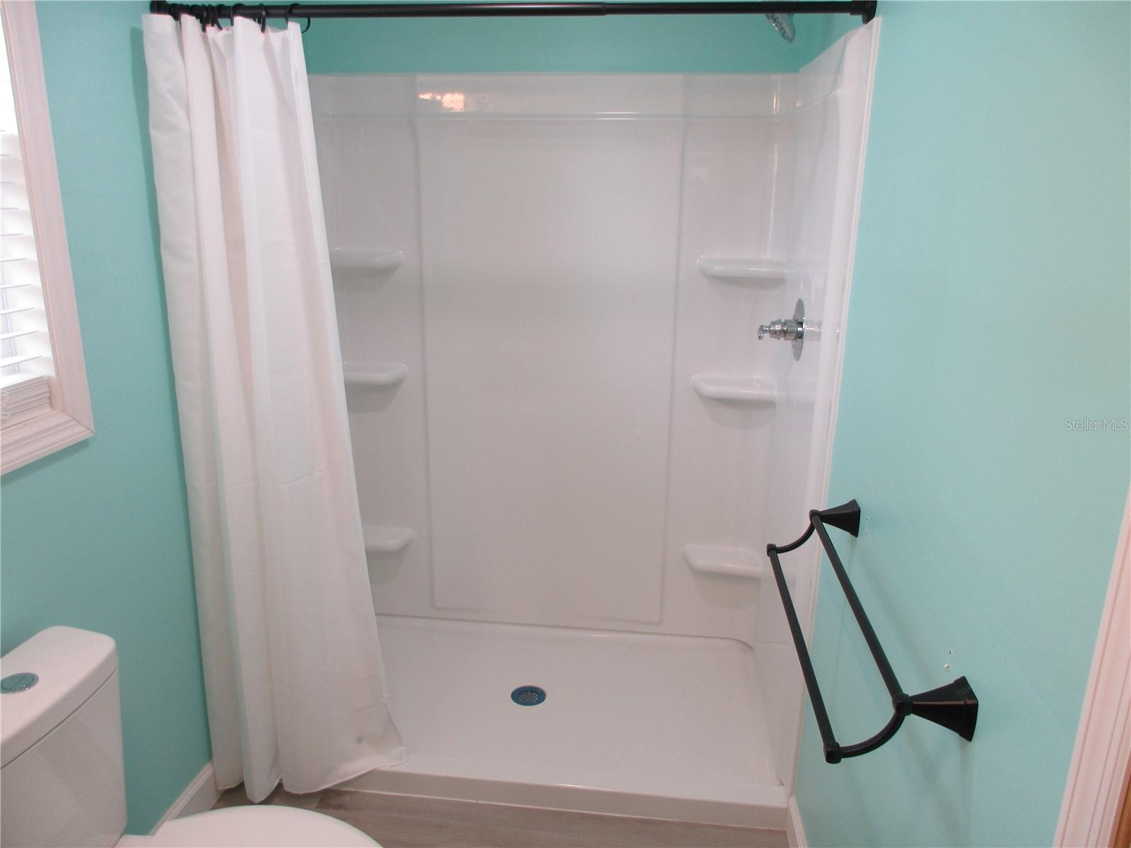 HALFMOON MINI-FARMS - Residential