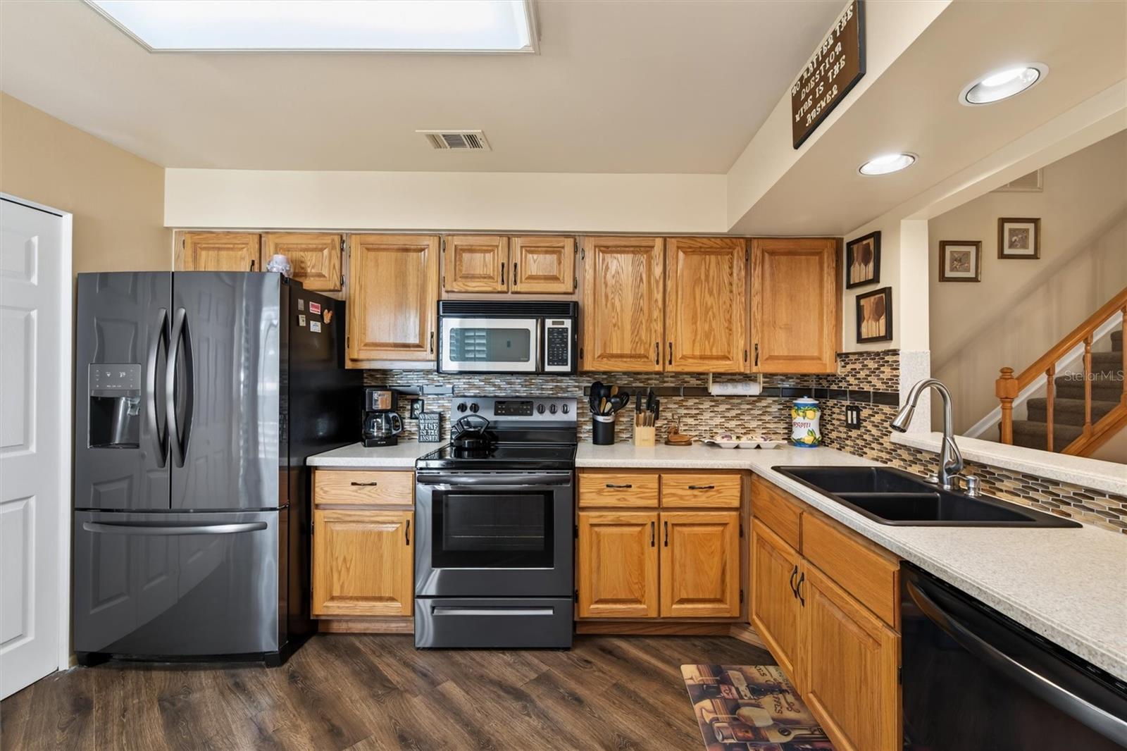 RAINTREE VILLAGE CONDO - Residential