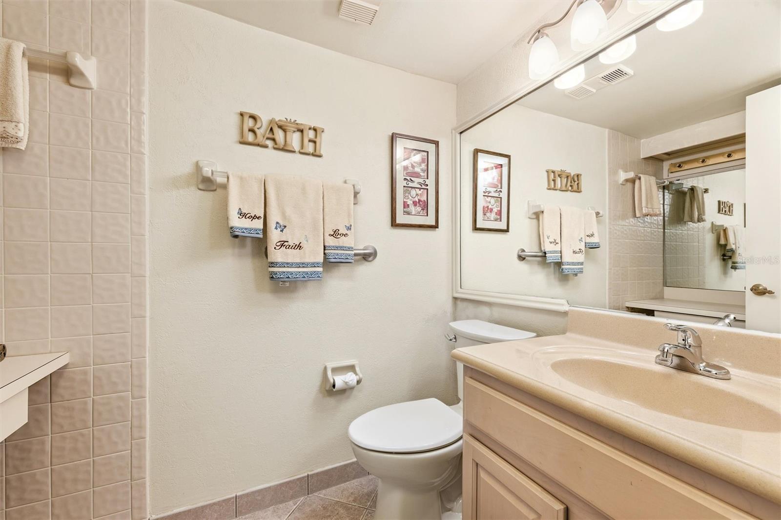 RAINTREE VILLAGE CONDO - Residential