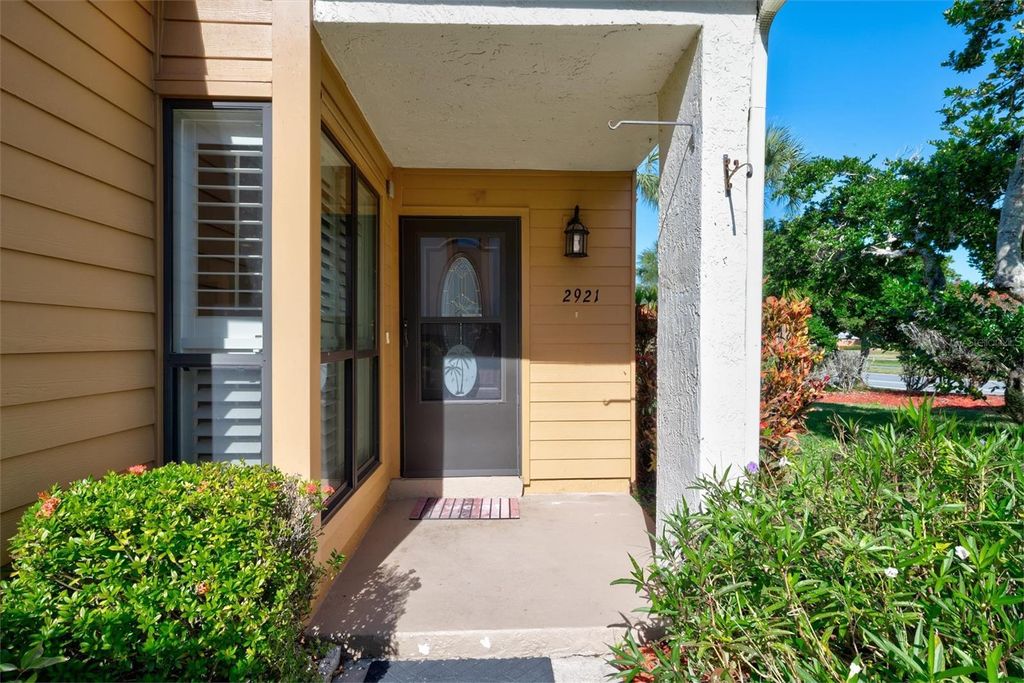 Photo of 2921 Clubview Drive #5L6, Orlando, FL 32822 (MLS # O6364669)