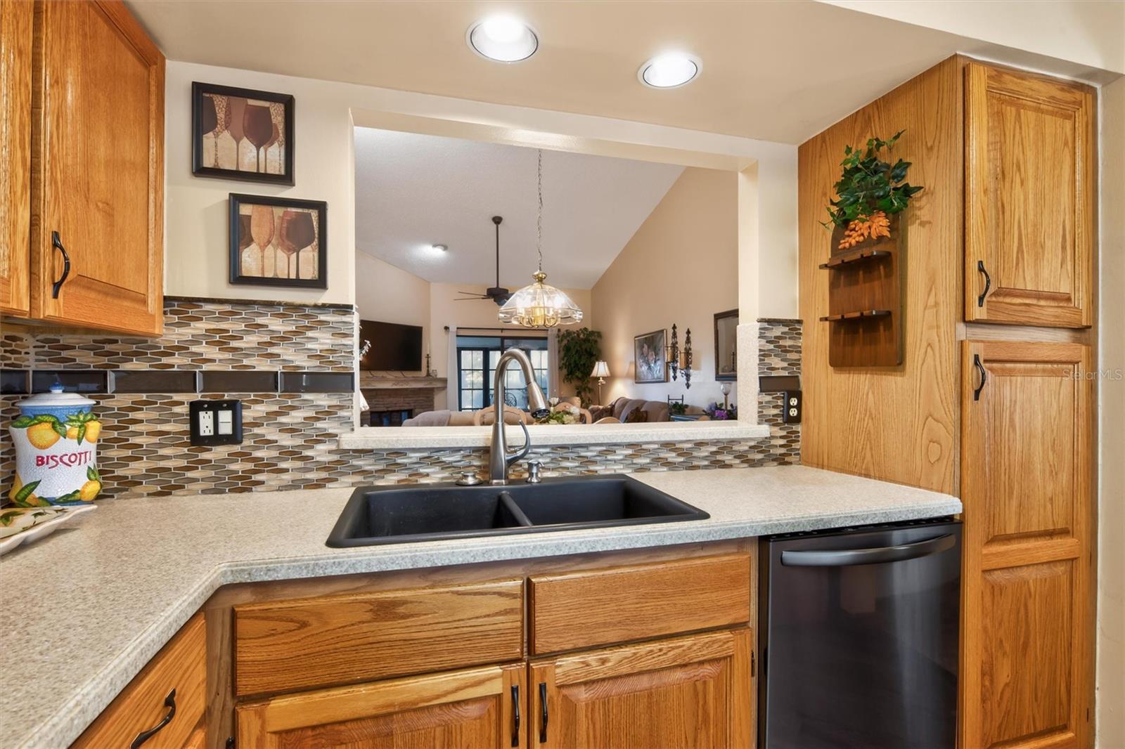 RAINTREE VILLAGE CONDO - Residential