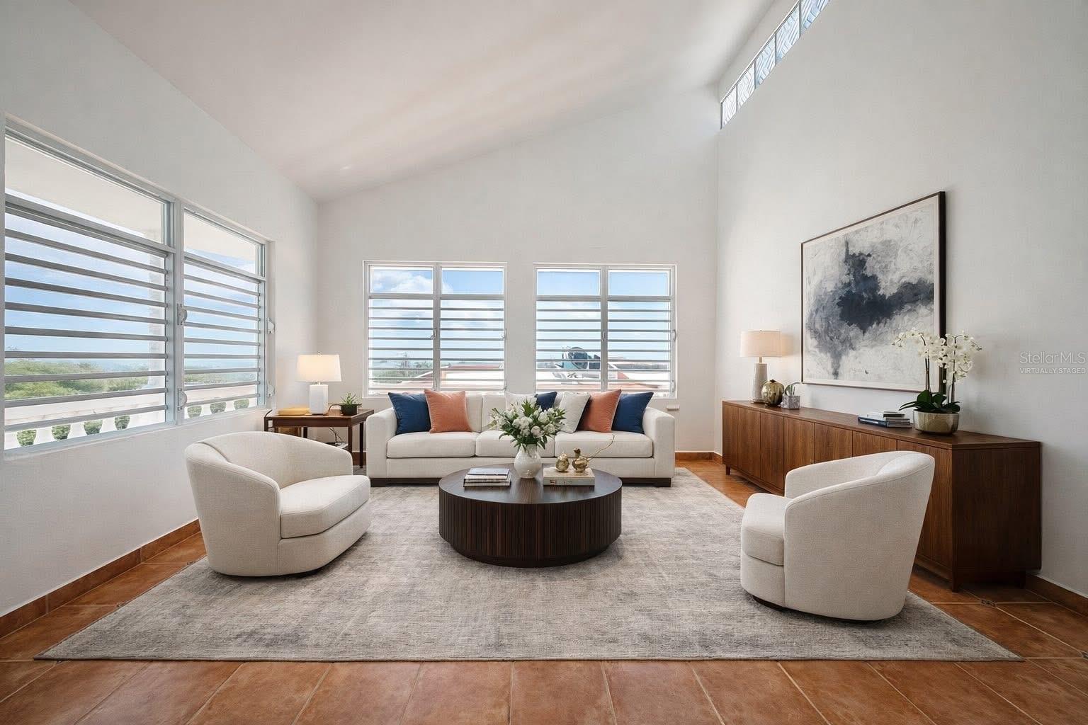 URB. VISTAMAR - Residential