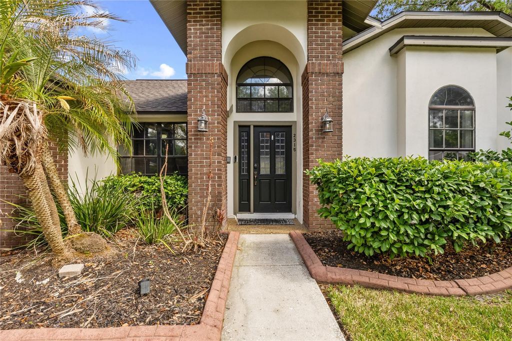 Photo of 2315 Eagle Bluff Drive, Valrico, FL 33596 (MLS # TB8503746)